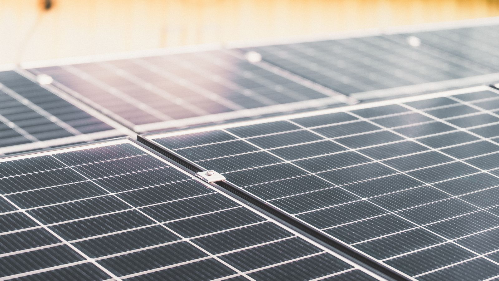 SUER, sportello unico GSE: cosa cambia per installare il fotovoltaico SUER, sportello unico GSE: cosa cambia per installare il fotovoltaico